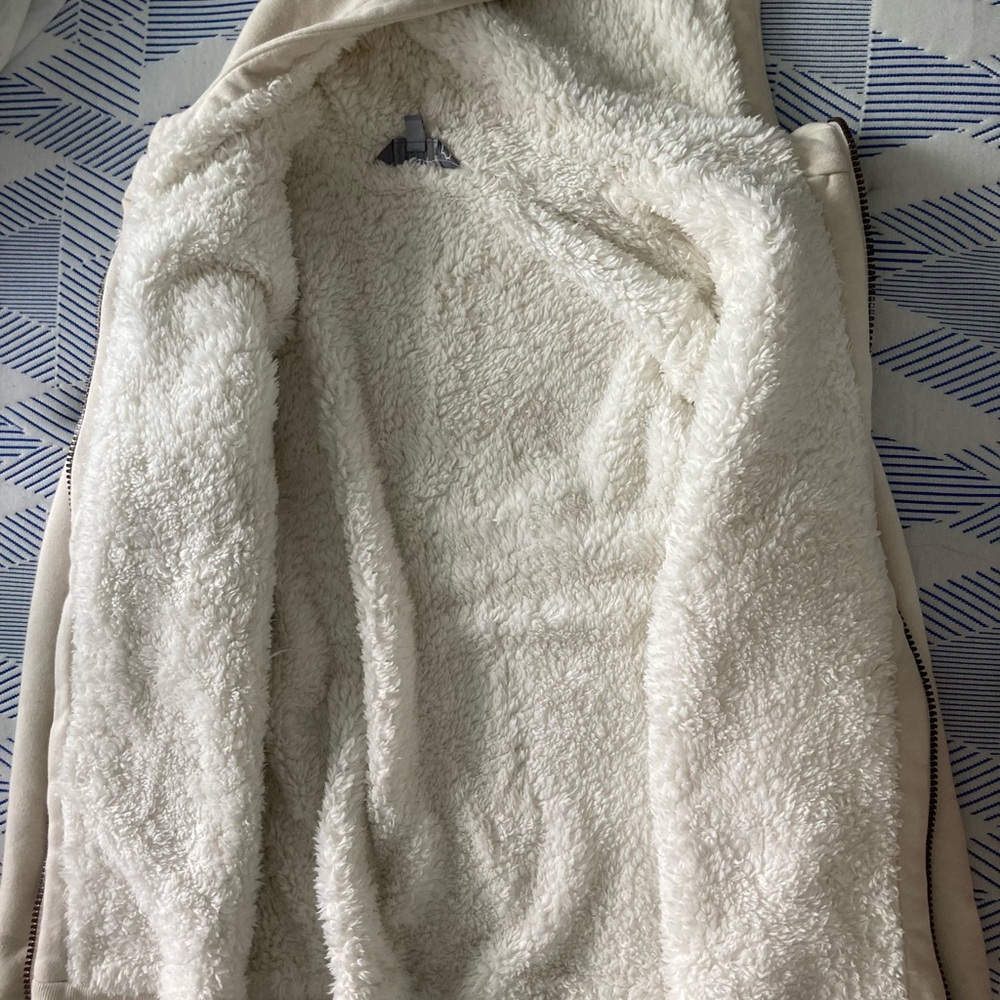 Unworn Women's Cream Sherpa Lined Jacket